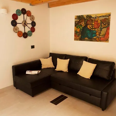 Benincasa * Λέτσε